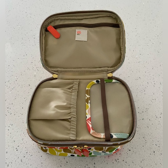 Orla Kiely Bags Orla Kiely For Target Travel Cosmetics Case Poshmark